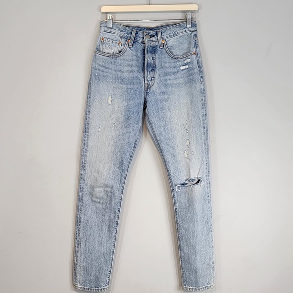 Levi’s 501 Light Wash Distressed Jeans Sz. 26 - Picture 2 of 11
